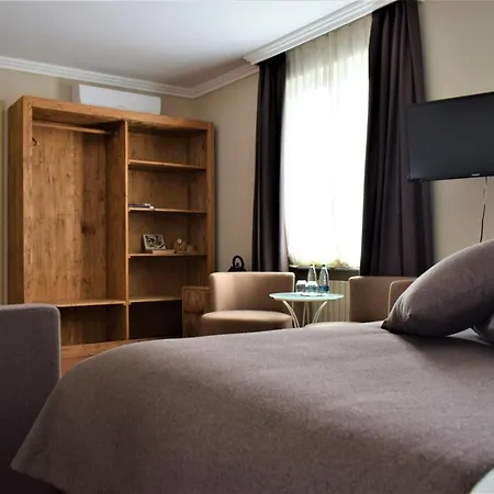 Cella Grande Alloggio per agriturismo Viverone